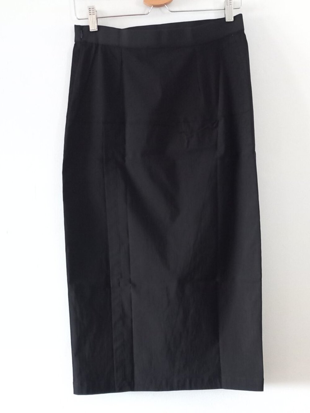 LIVIANA CONTI black stretch pencil skirt with slit